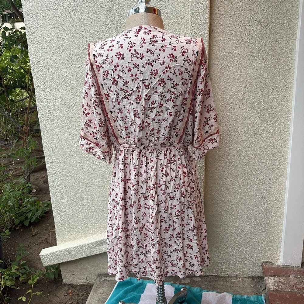 Ba&sh Sete short pretty and comfy floral bohemian style dress with elastic waist